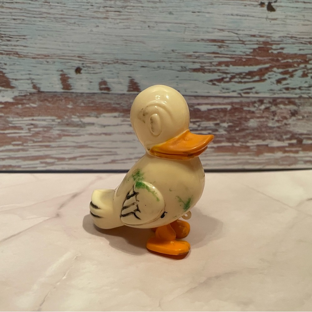 Vintage Plastic Self Gravity Walking And Pull Toy Duck 1950's Ramp Walker
